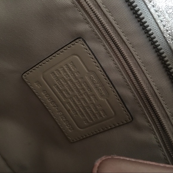 Coach Gold Purse With Metallic Sparking Logo - Picture 9 of 9